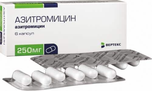 Азитромицин показан для лечения среднего отита, пневмонии, бронхита хронического течения в период обострения
