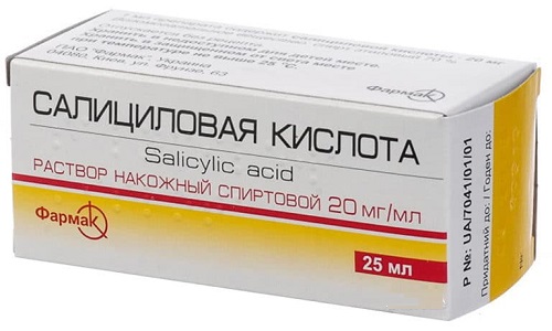 Салициловая кислота уничтожает патогенные микробы и обеззараживает дерму, активизирует местное кровообращение